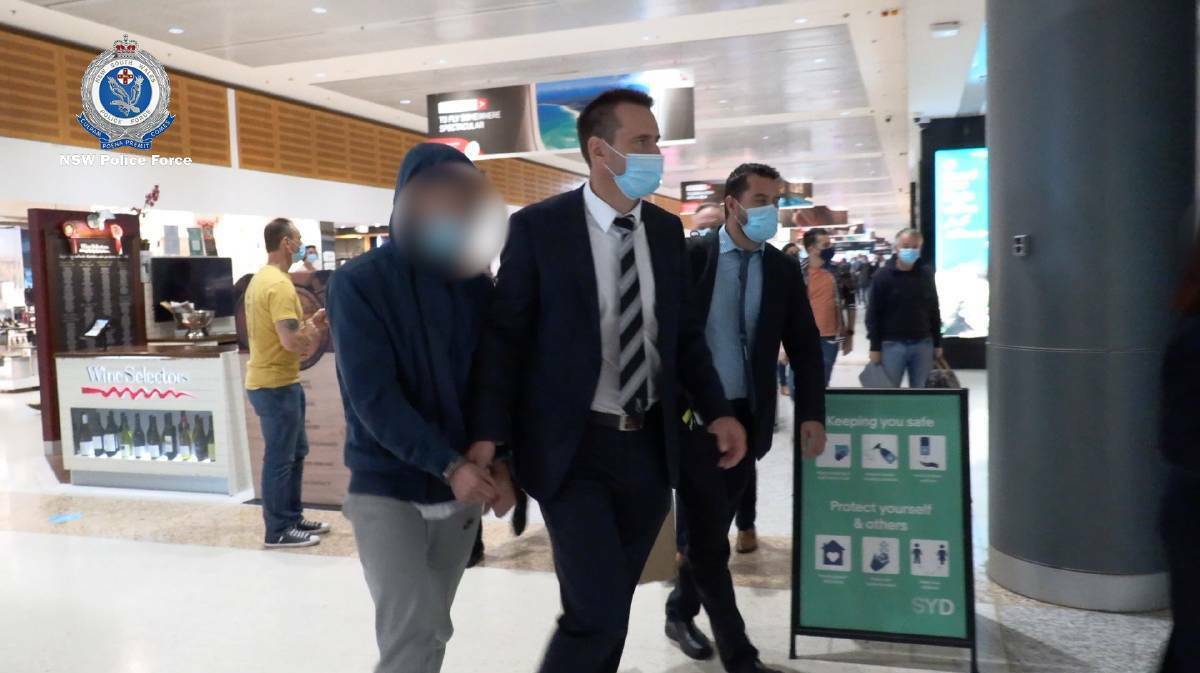 Police extradite Ricky Munn from Victoria in 2021. Picture NSW Police Force