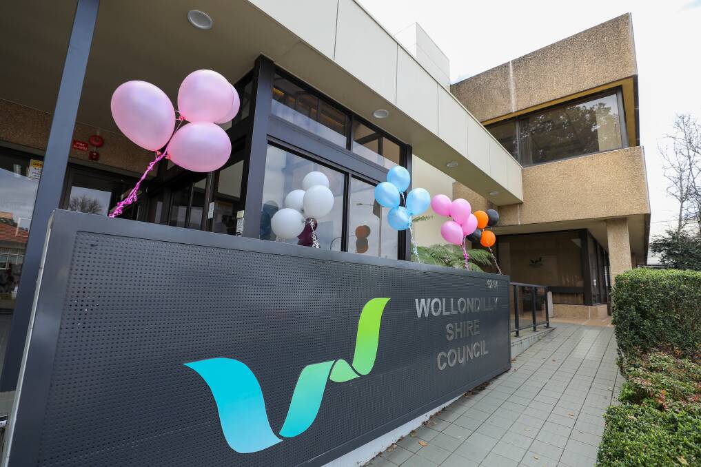 Wollondilly Shire Council building displaying brightly coloured balloons to commemorate the victims of the Buxton crash. Picture by Adam McLean.