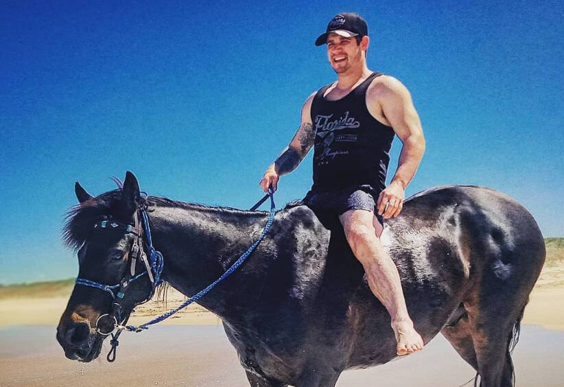 Joel Sandri riding a horse. Picture from Instagram