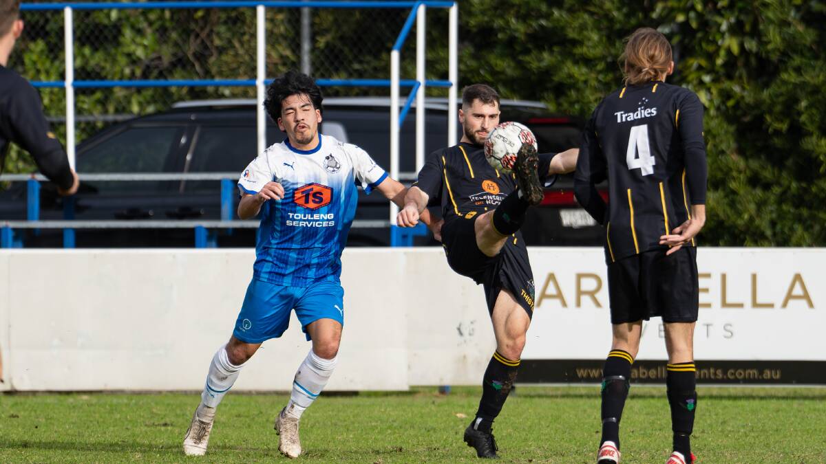 The best photos from Helensburgh 2-1 Tarrawanna. Pictures - @gragrapix