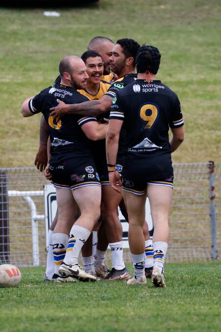 The best of Nowra Bomaderry 23-22 Albion Park Oak Flats by Mercury photographer Anna Warr