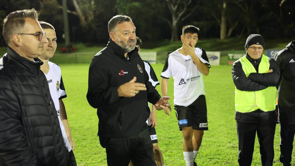 Paul Michlmayr coaching Port Kembla's youth team earlier in the season. Picture supplied