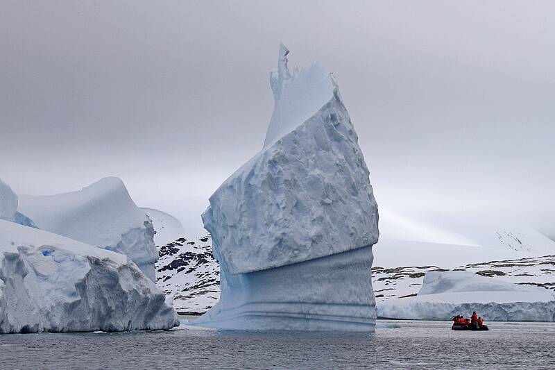 A Wollongong man was planning to make his third trip to Antarctica - and his father had already explored the icy continent as well.