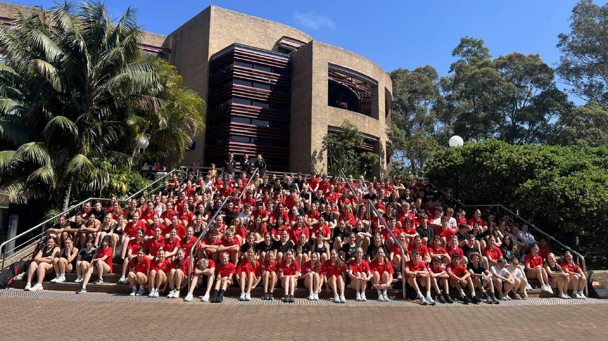 The Illawarra Academy of Sport's 2023/24 scholarship holders. Picture - IAS