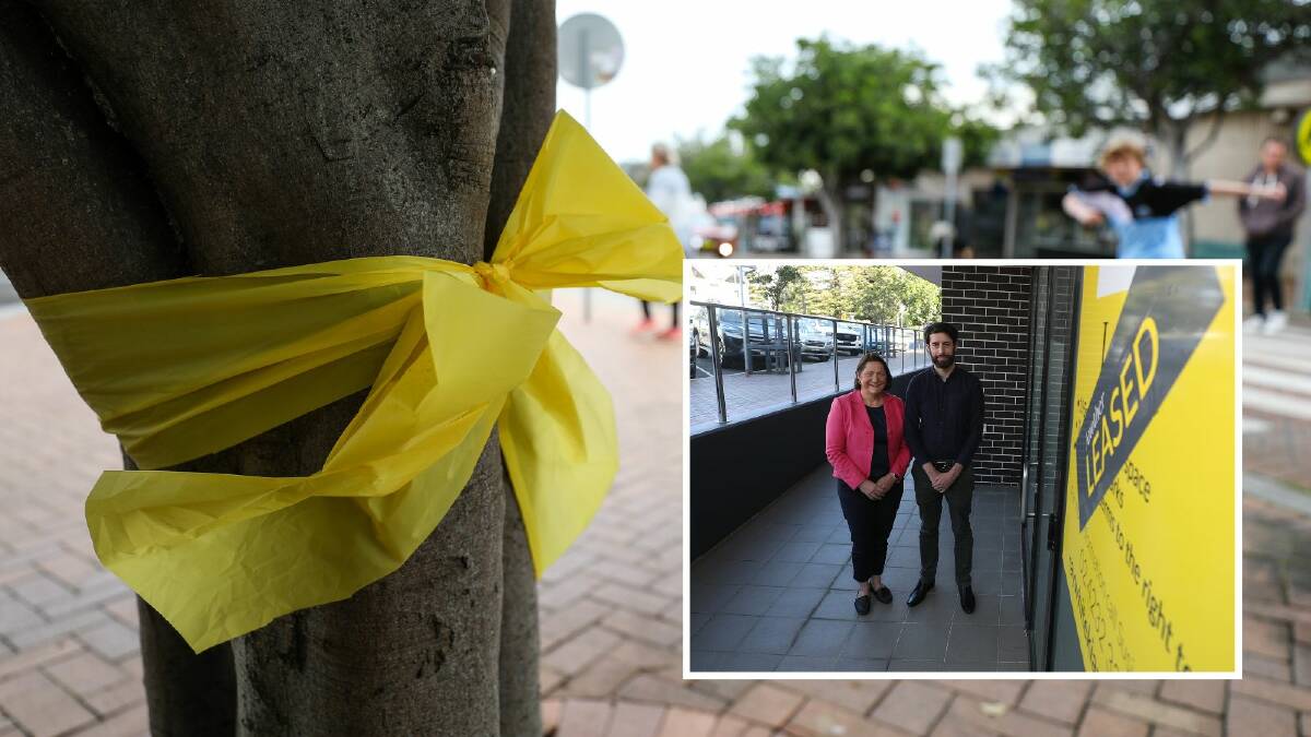 Yellow ribbons have been a sign of hope in Kiama and Gerringong in recent years; and now a sunshine-coloured For Lease on a Manning Street address signals that the town's headspace is on its way. Inset picture by Robert Peet. 
