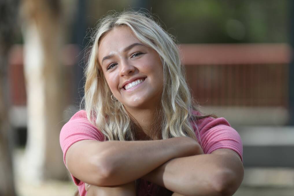 Flinders resident Amali Dimond who is a contestant on Australian Idol. Picture by Robert Peet.