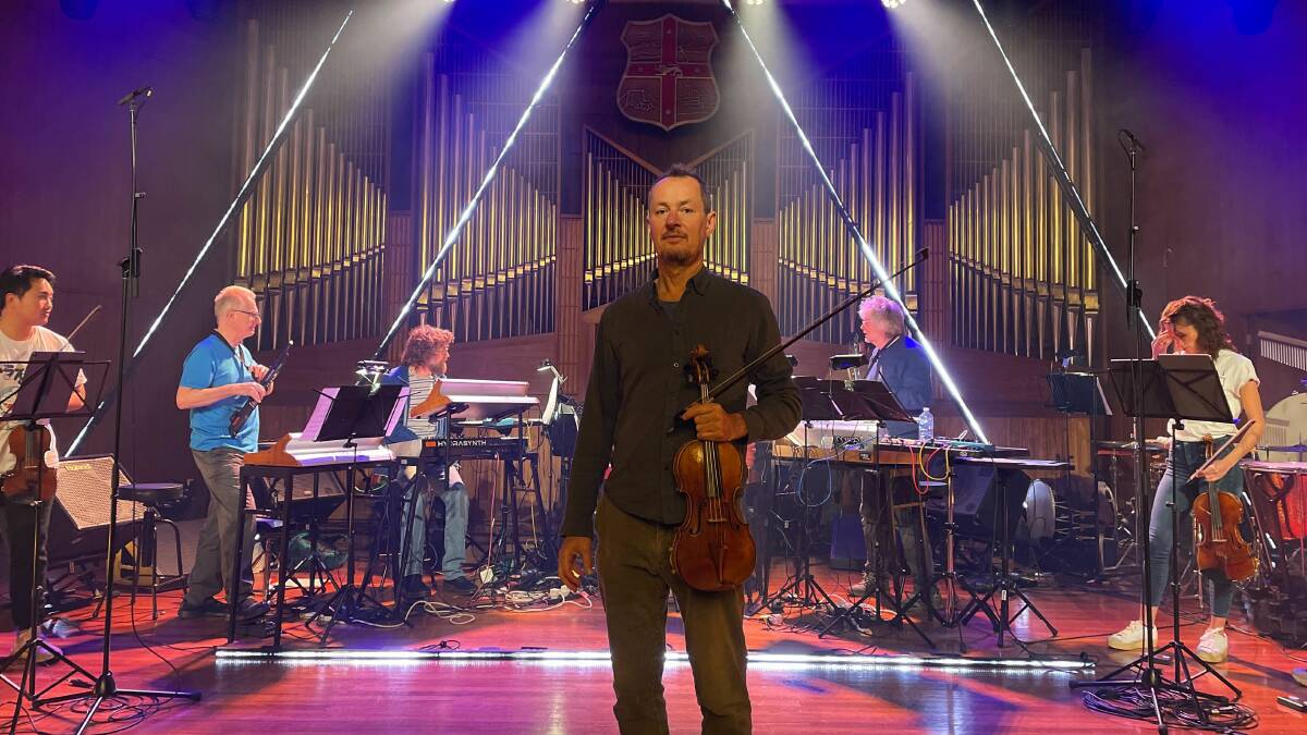 Richard Tognetti and the Australian Chamber Orchestra prepare for the 'A Clockwork Orange and Beyond' concert in Wollongong, May 2023. Picture by Connor Pearce