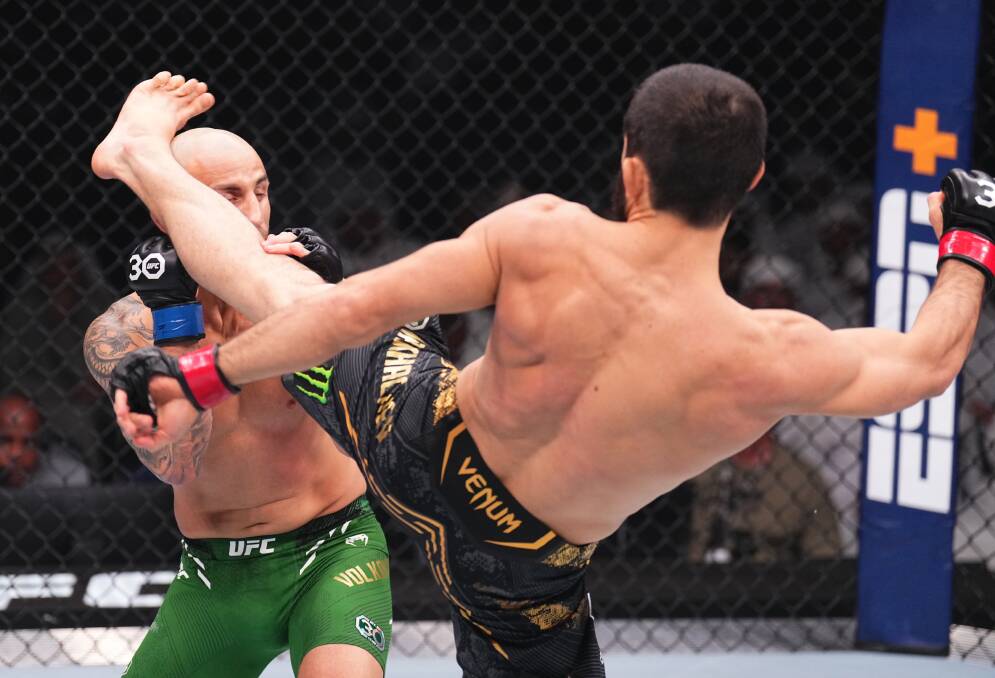 The head kick that ended Alex Volkanovski's quest for lightweight gold. Picture Getty Images