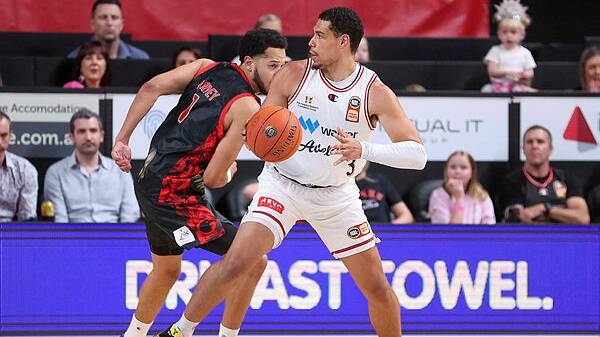 Trey Kell III had a great game against the Illawarra Hawks in the NBL 24 season when playing for the Adelaide 36ers. Kell has signed on for the Hawks this upcoming season. Picture by Adam McLean