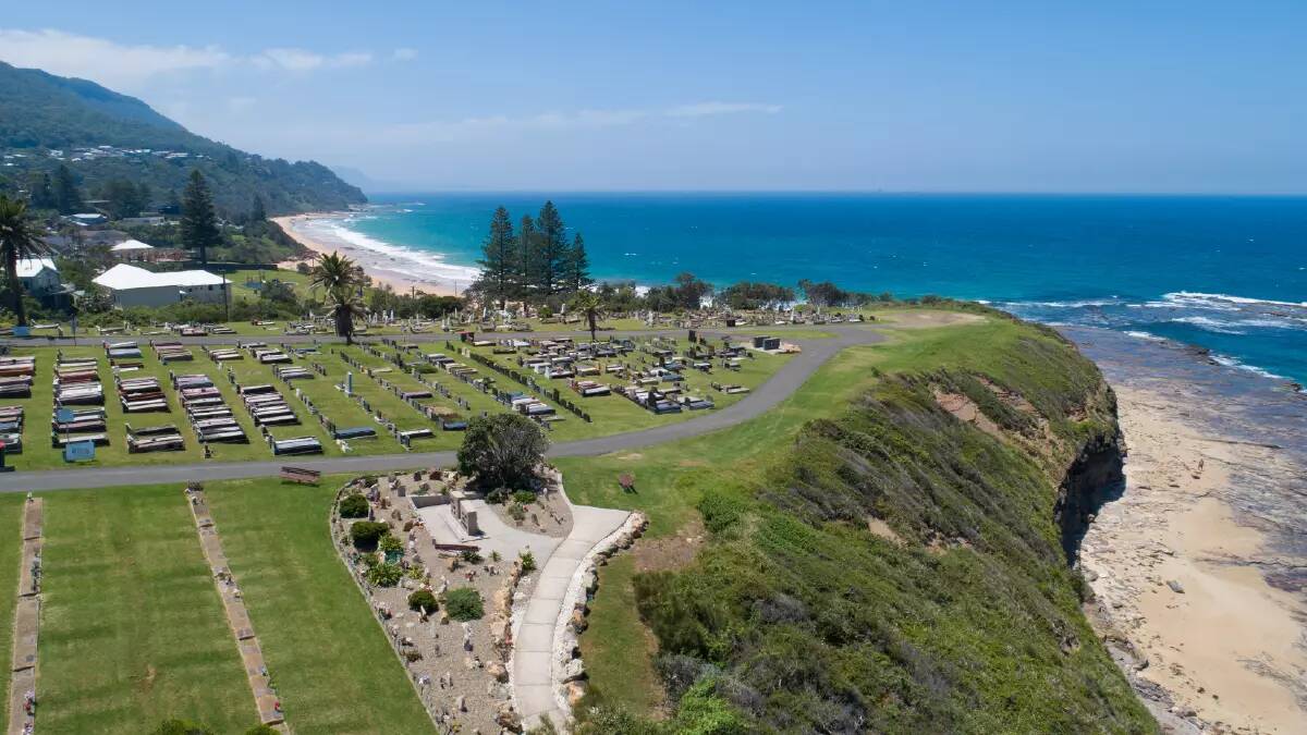 An aerial image of Scarborough Wombarra Cemetery. 