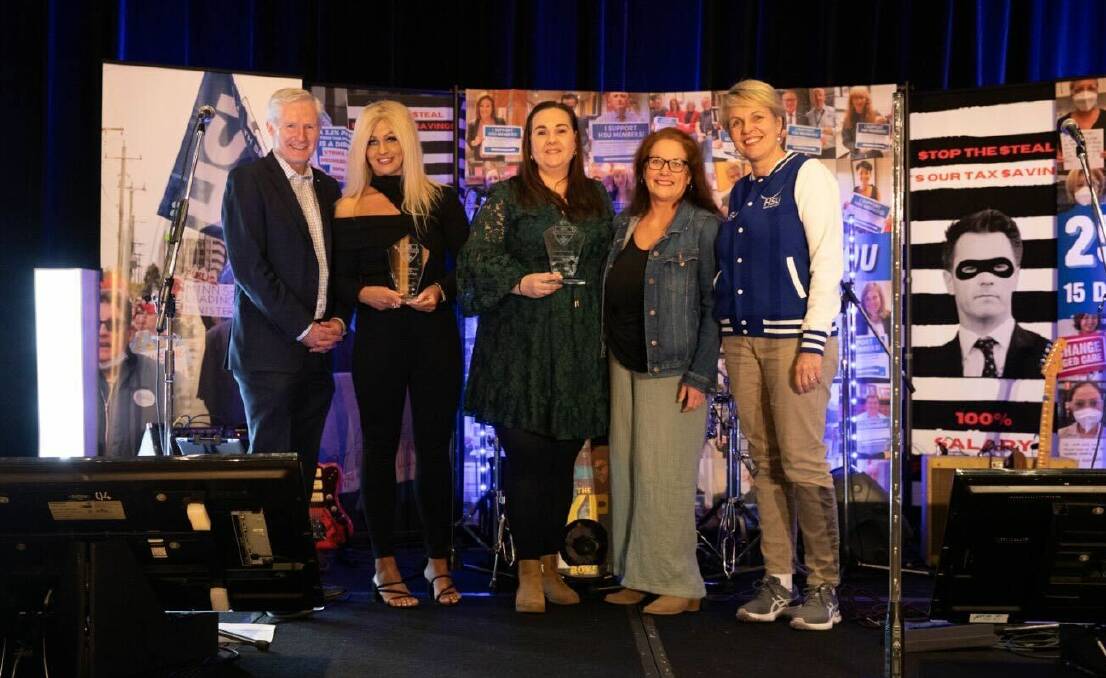 Dominic Morgan and Tanya Plibersek pictured with Lisa Almond, Lisa Benson and Fiona Lally, who accepted the award on behalf of all the Oak Flats paramedics who responded to the job. 