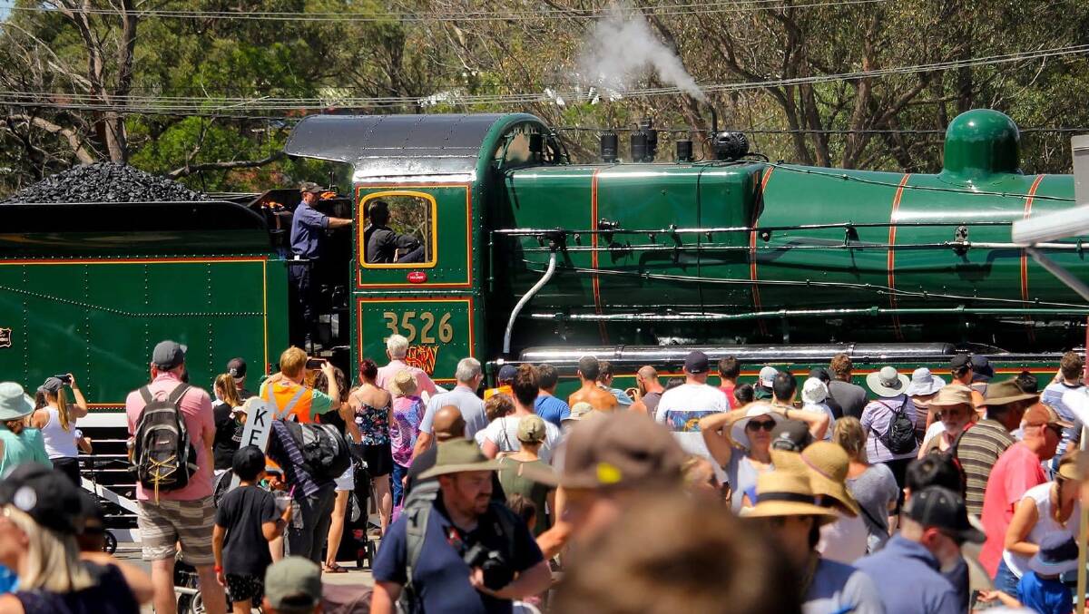 Crowds at a past Thirlmere Festival of Steam. 