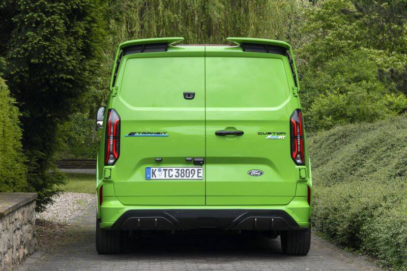 2024 Ford E-Transit Custom MS-RT review