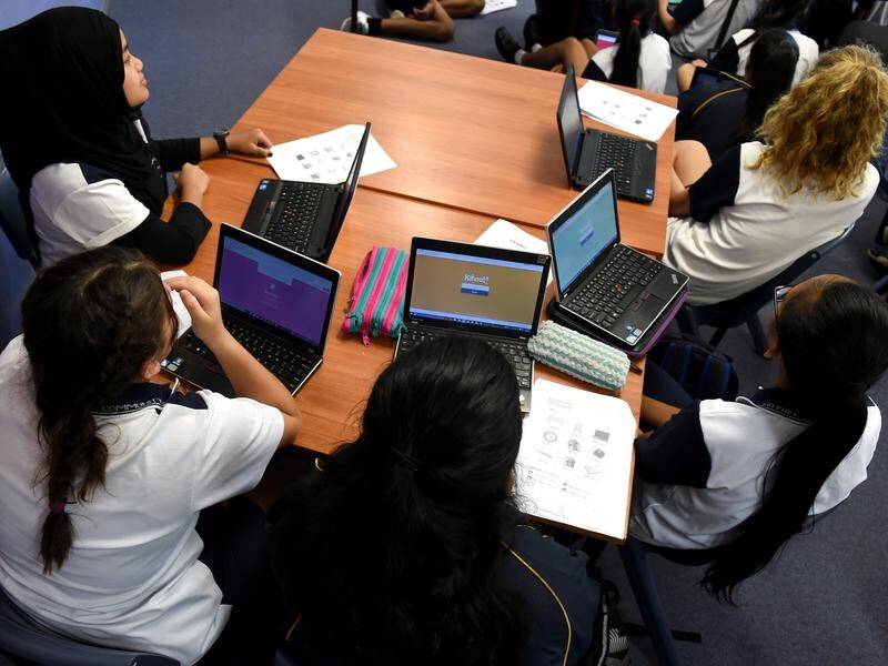 Students will use chatbot alongside guidance for schools and parents on the use of AI in education. (Paul Miller/AAP PHOTOS)
