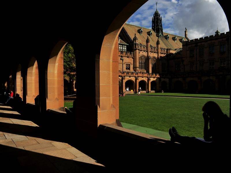 An alert was issued for areas around Victoria Park, including parts of the University of Sydney. (Paul Miller/AAP PHOTOS)