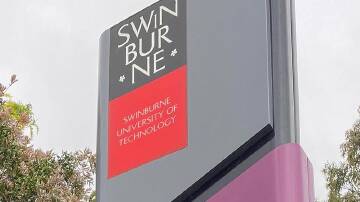Swinburne University's vice-chancellor has apologised for the "unintentional underpayments". (Melissa Meehan/AAP PHOTOS)
