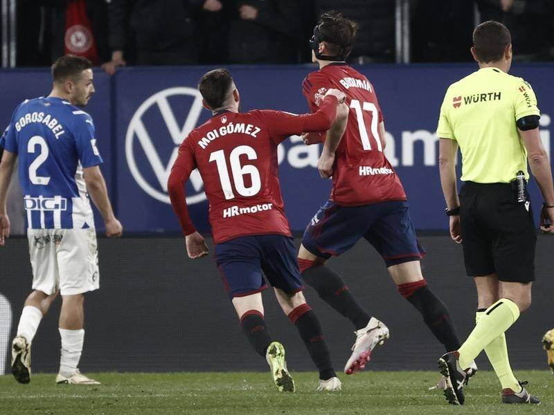 Ante Budimir (17) has scored the only goal to earn mid-table Osasuna a La Liga win over Alaves. (EPA PHOTO)