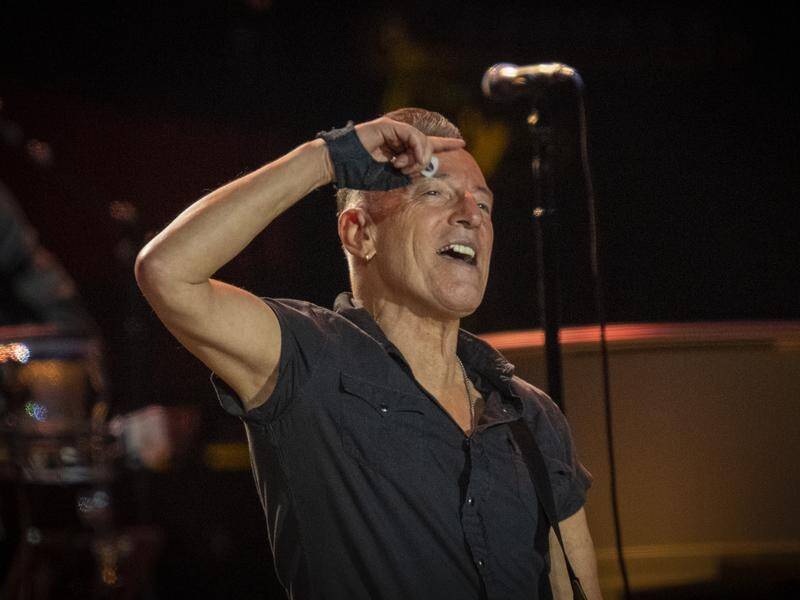 Bruce Springsteen cancels concert hours before start time due to