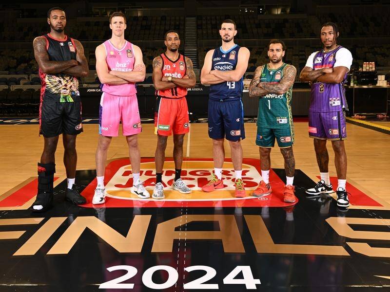 Perth's Bryce Cotton (11) can't wait for the NBL finals to get going and chase a fourth title. (Joel Carrett/AAP PHOTOS)