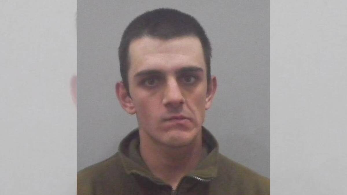 Dean Bojkovic is wanted by police. Picture by Lake Illawarra Police District